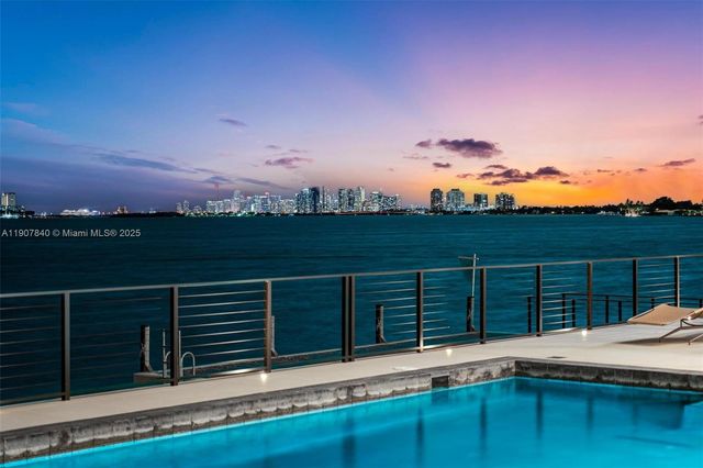 11400 N Bayshore Dr, North Miami, FL 33181