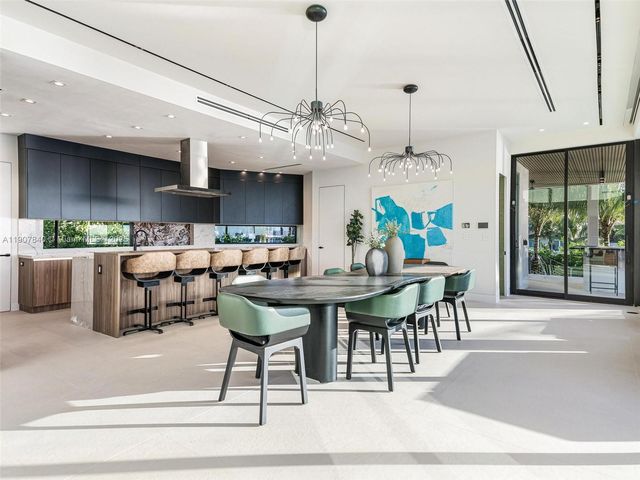 11400 N Bayshore Dr, North Miami, FL 33181