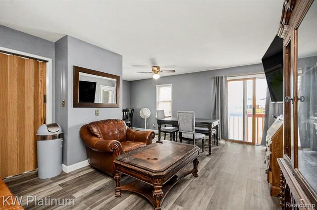 23136 Hill Avenue, Warren, MI 48091