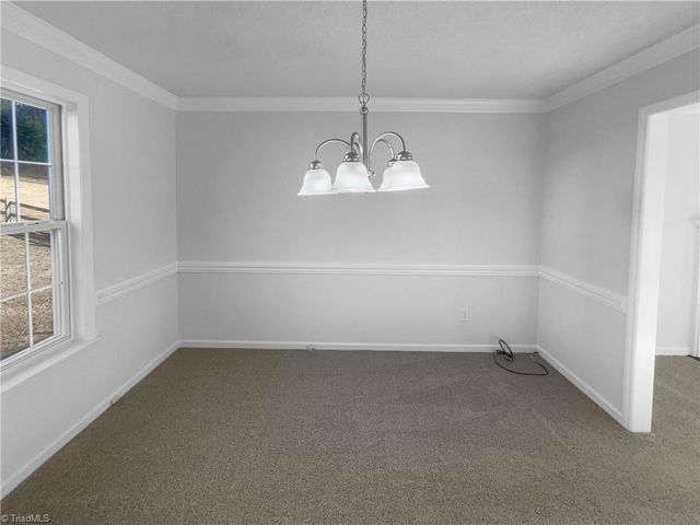 1536 Ballard Court, Kernersville, NC 27284