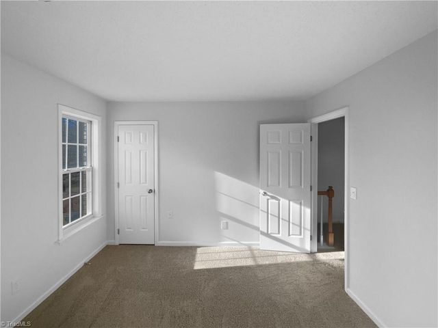 1536 Ballard Court, Kernersville, NC 27284