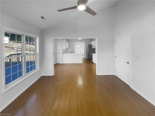 1536 Ballard Court, Kernersville, NC 27284