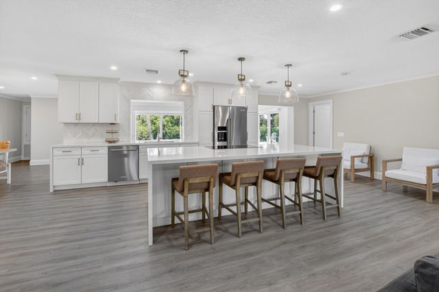 135 SE 28th Court, Boynton Beach, FL 33435