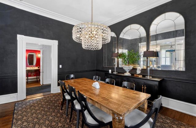 36 Society Street, Charleston, SC 29401