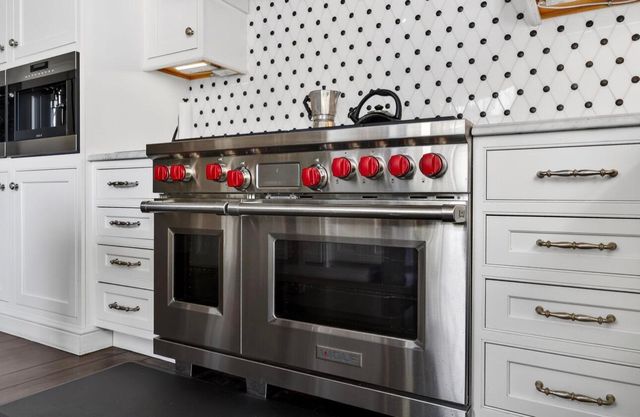 36 Society Street, Charleston, SC 29401