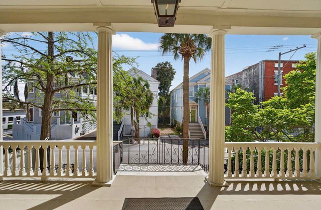 36 Society Street, Charleston, SC 29401