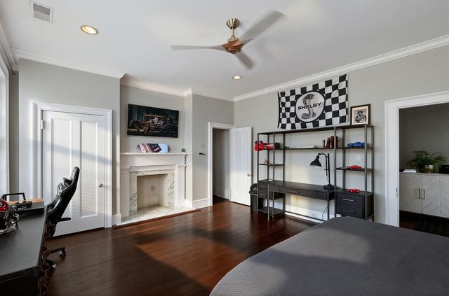 36 Society Street, Charleston, SC 29401