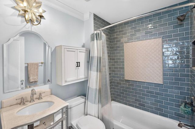 36 Society Street, Charleston, SC 29401