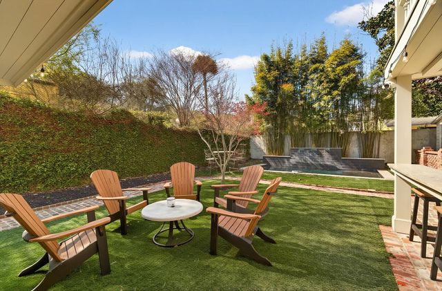 36 Society Street, Charleston, SC 29401