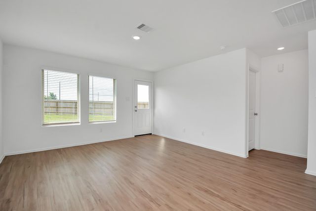 4103 Neches Bend Drive, Baytown, TX 77521