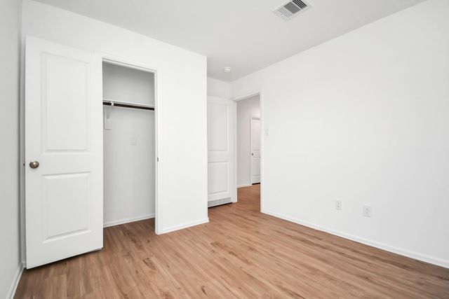 4103 Neches Bend Drive, Baytown, TX 77521