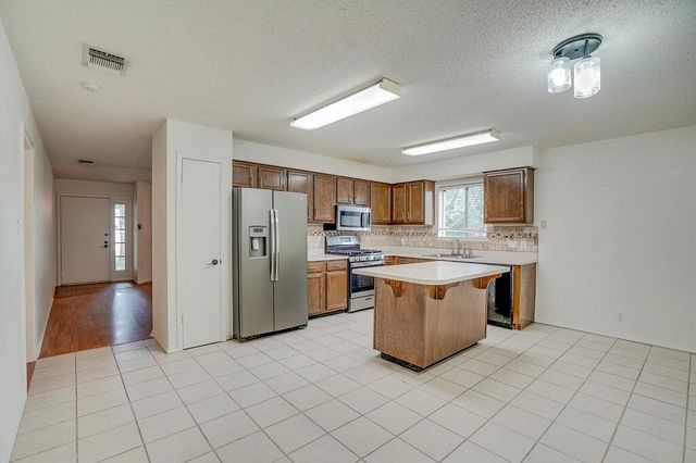 4601 Gray Fox DR, Austin, TX 78759