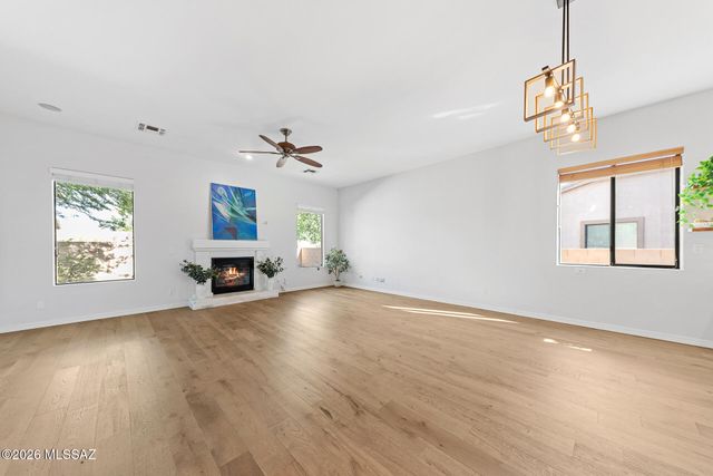 11946 N Copper Sky Place, Oro Valley, AZ 85737