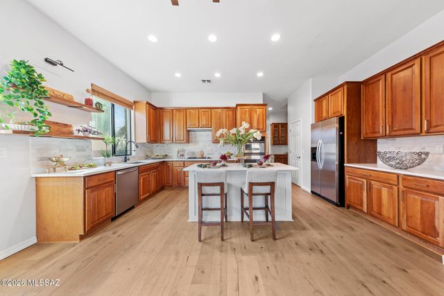 11946 N Copper Sky Place, Oro Valley, AZ 85737