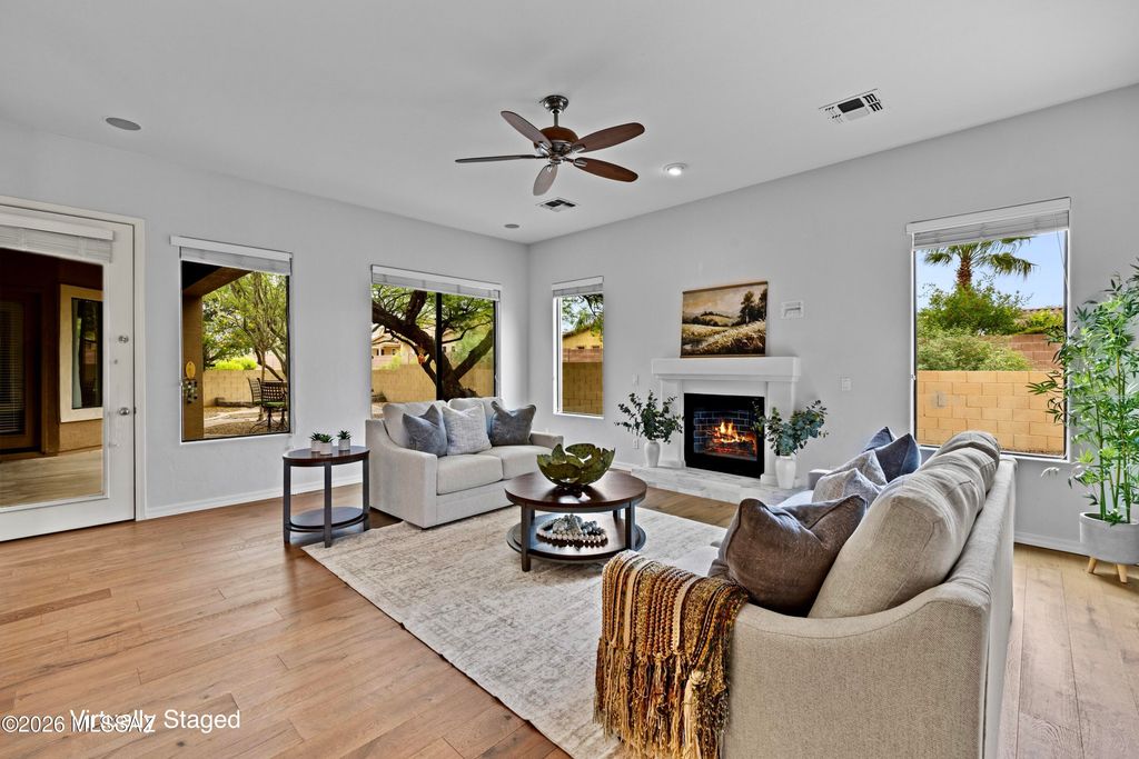 11946 N Copper Sky Place, Oro Valley, AZ 85737