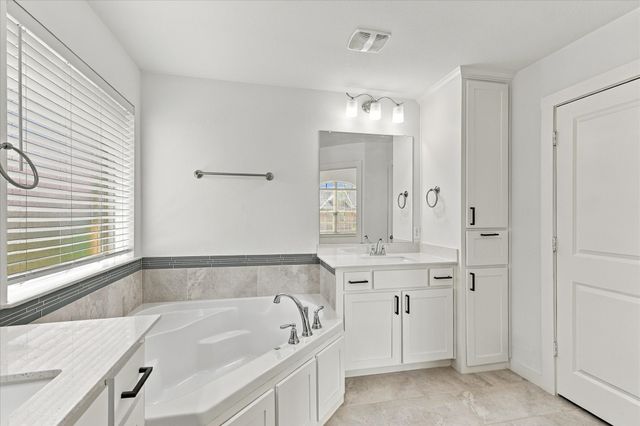 2737 Splendor Drive, Little Elm, TX 75068