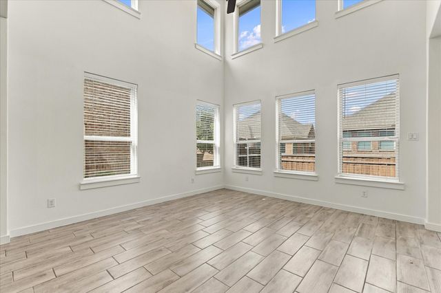 2737 Splendor Drive, Little Elm, TX 75068