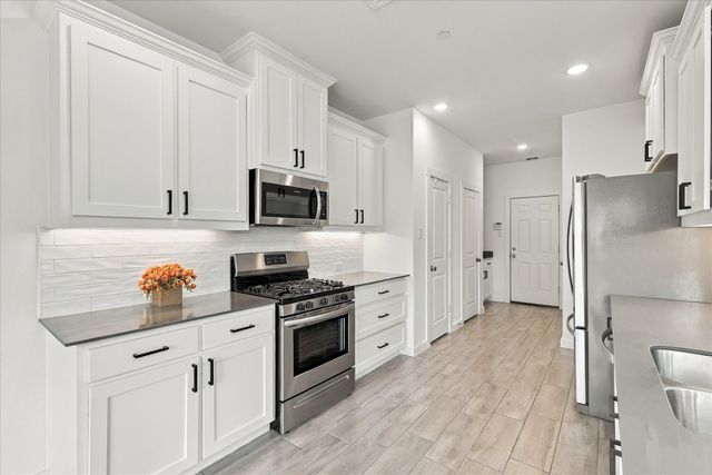 2737 Splendor Drive, Little Elm, TX 75068
