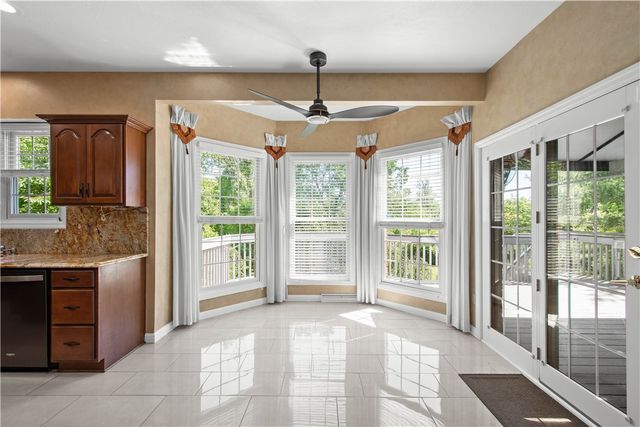 301 Bunker Hill Drive, Peters Twp, PA 15317
