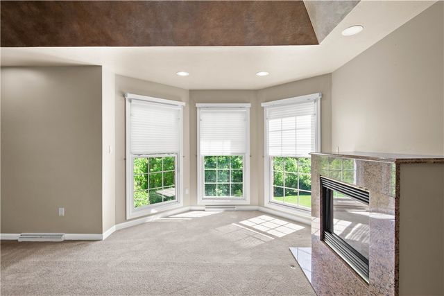 301 Bunker Hill Drive, Peters Twp, PA 15317