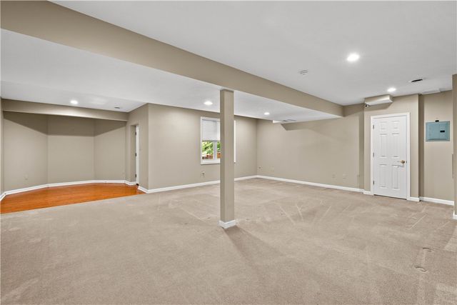 301 Bunker Hill Drive, Peters Twp, PA 15317