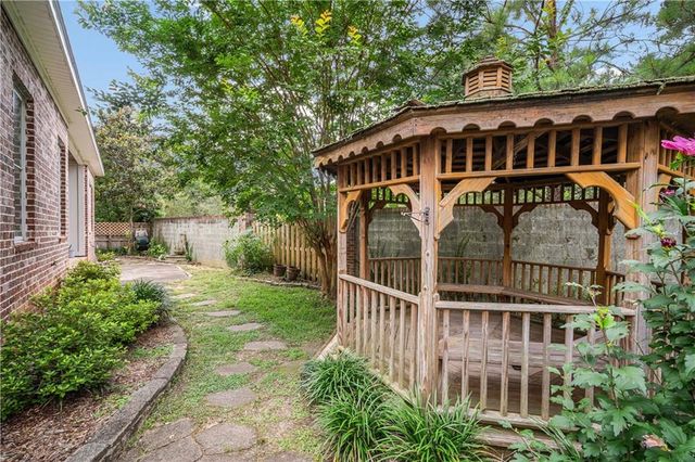 2807 Grant Street, Mobile, AL 36606