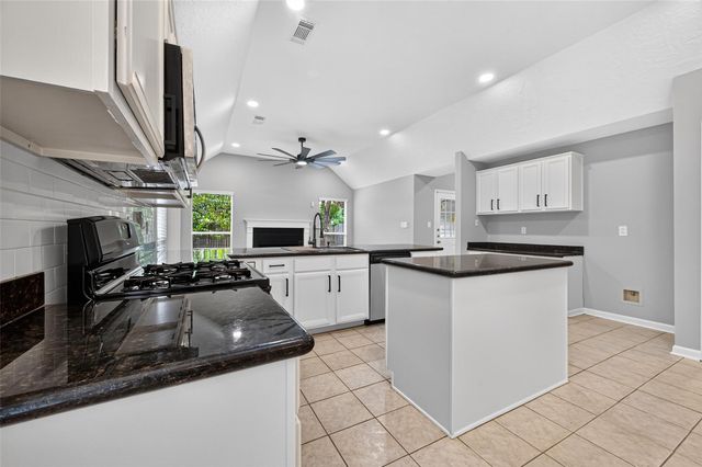 31003 N Head Drive, Spring, TX 77386