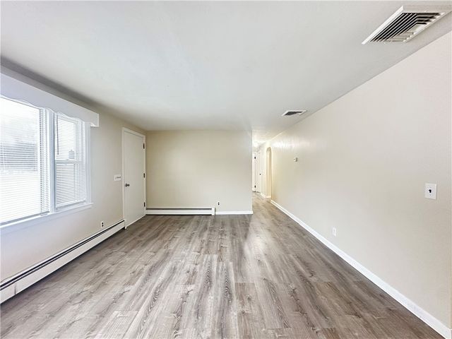 135 South Pierce Road, East Greenwich, RI 02818