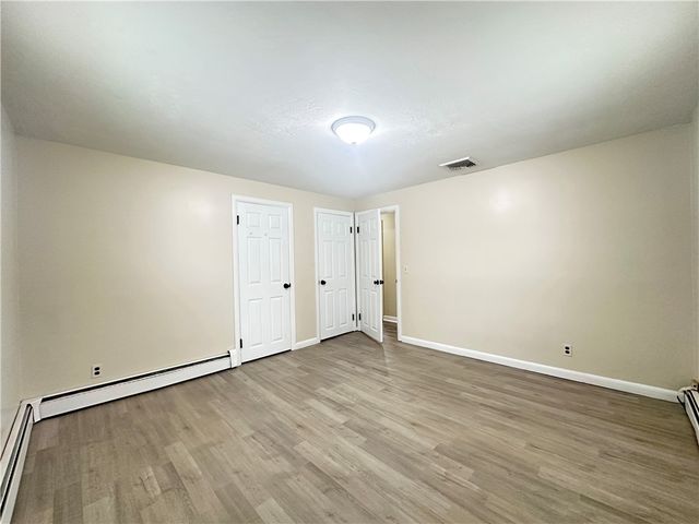 135 South Pierce Road, East Greenwich, RI 02818