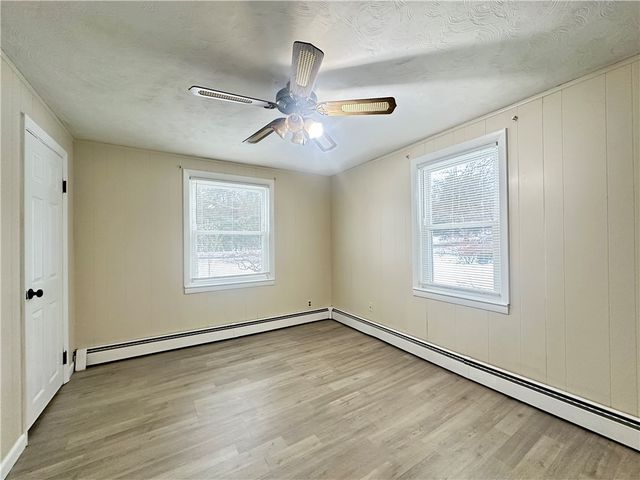 135 South Pierce Road, East Greenwich, RI 02818