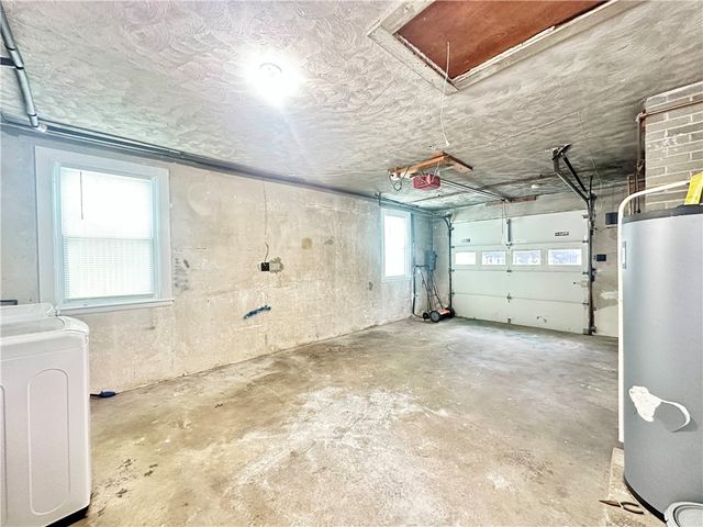 135 South Pierce Road, East Greenwich, RI 02818