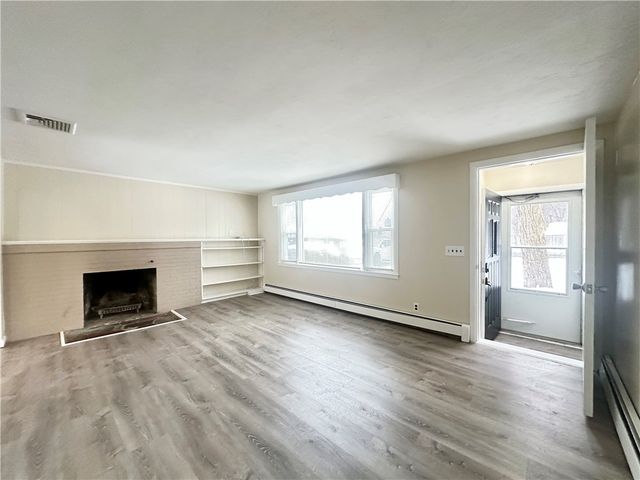 135 South Pierce Road, East Greenwich, RI 02818