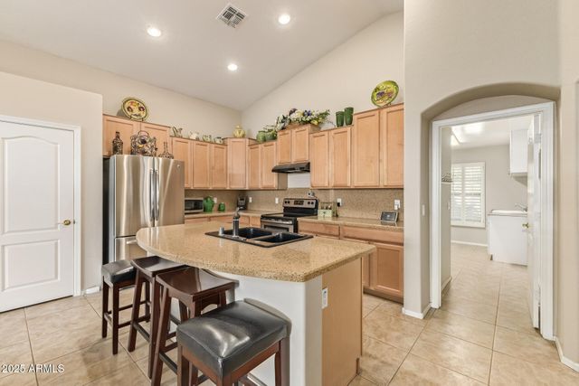 8601 W Flavia Haven, Tolleson, AZ 85353