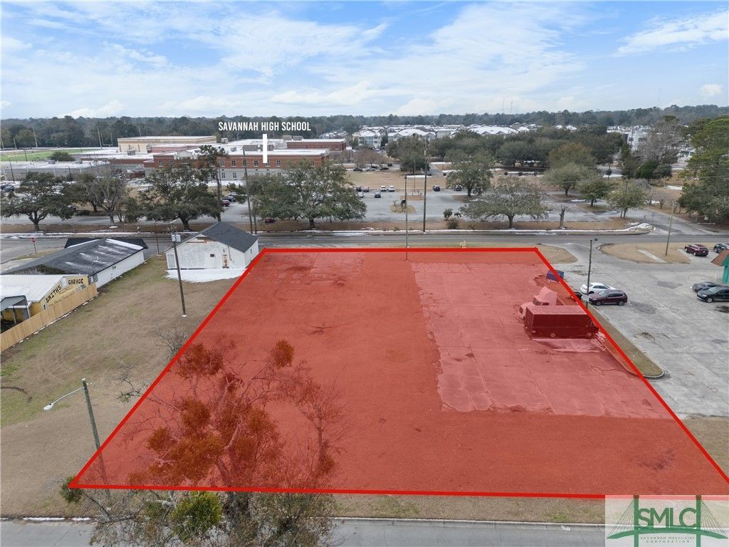 Image 1 of property listing at 284 Pennsylvania Avenue, Savannah, GA 31404