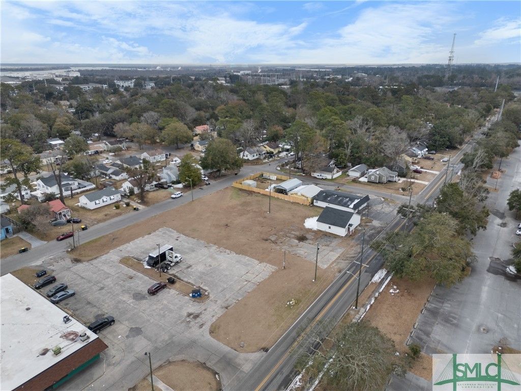 Image 4 of property listing at 284 Pennsylvania Avenue, Savannah, GA 31404