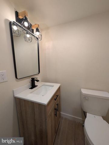 2305 N COLORADO ST, Philadelphia, PA 19132