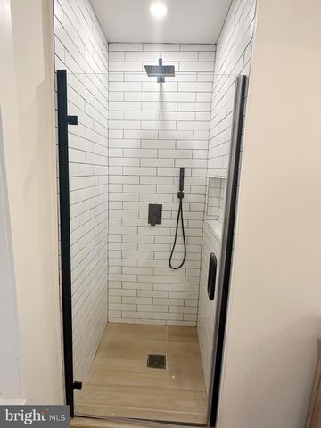 2305 N COLORADO ST, Philadelphia, PA 19132