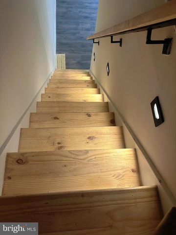 2305 N COLORADO ST, Philadelphia, PA 19132