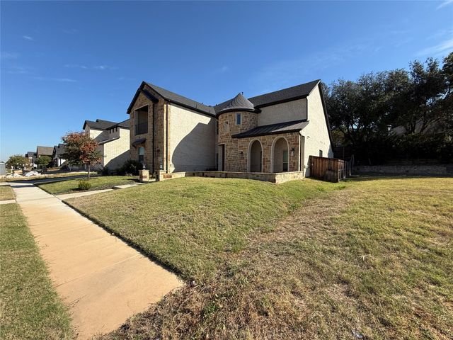 8512 Fresh Meadows Road, North Richland Hills, TX 76182
