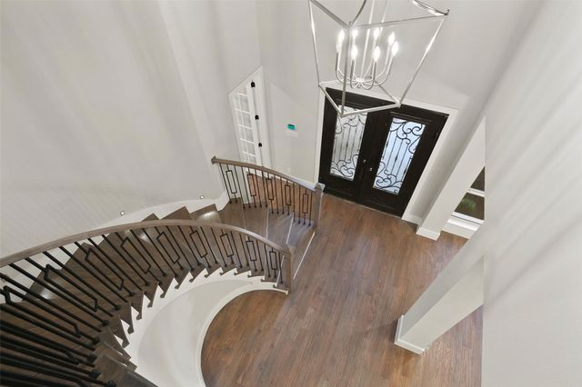 8512 Fresh Meadows Road, North Richland Hills, TX 76182