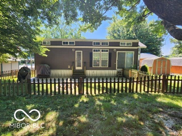 5154 Van Bibber Lake Estates, Greencastle, IN 46135