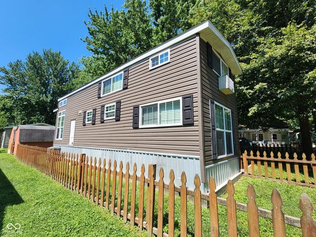 5154 Van Bibber Lake Estates, Greencastle, IN 46135