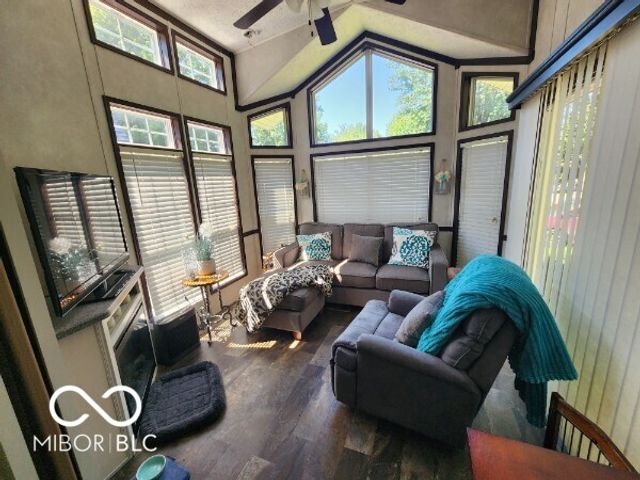 5154 Van Bibber Lake Estates, Greencastle, IN 46135