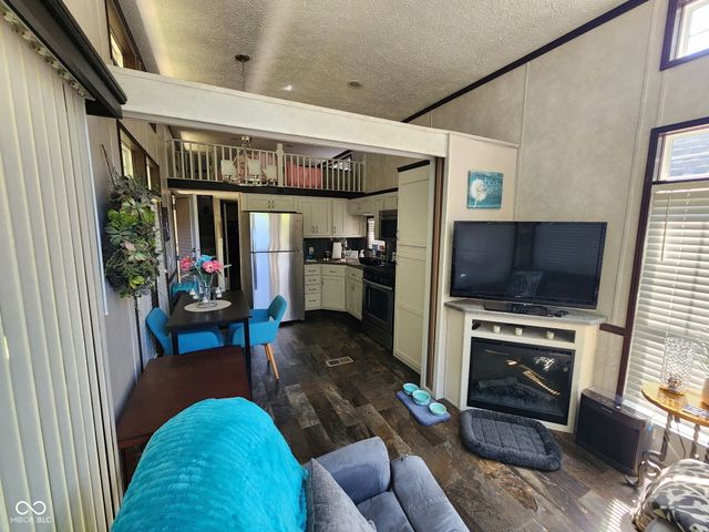 5154 Van Bibber Lake Estates, Greencastle, IN 46135