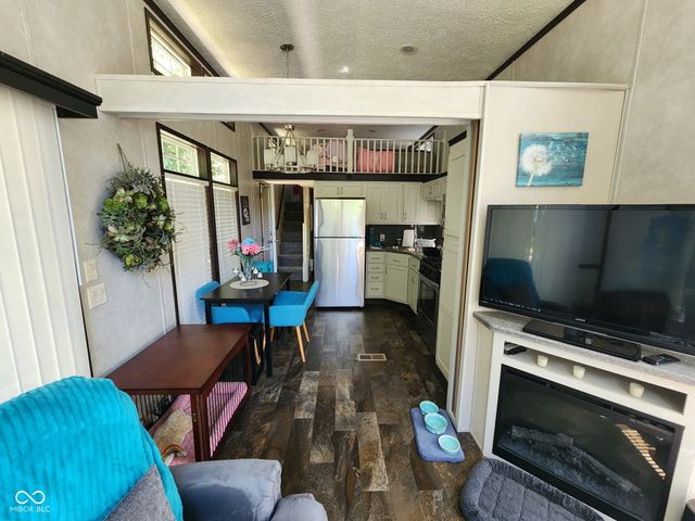 5154 Van Bibber Lake Estates, Greencastle, IN 46135