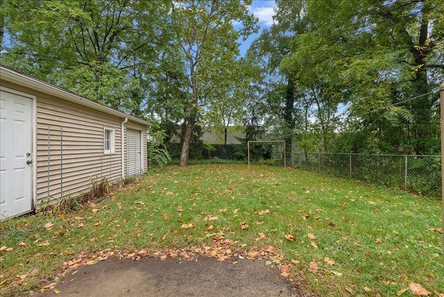 2222 Hoyle Avenue Nw, City Of Walker, MI 49544