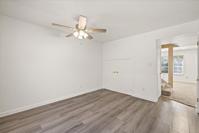 6693 Greenback Ln, Citrus Heights, CA 95621