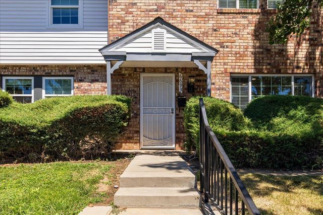 6693 Greenback Ln, Citrus Heights, CA 95621