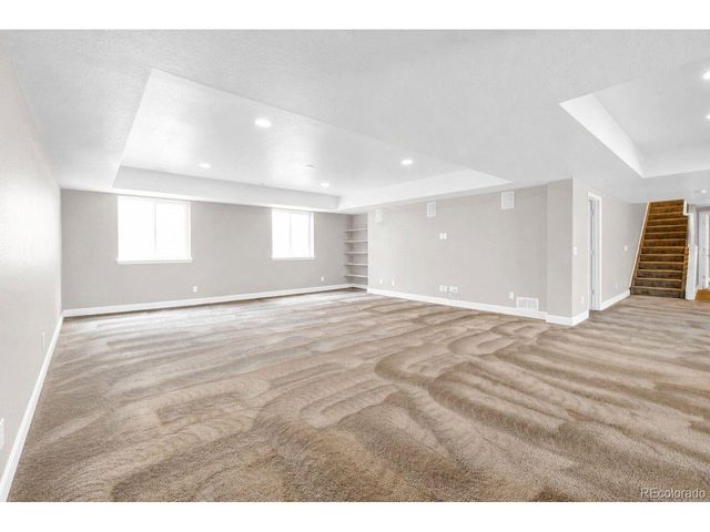 2335 Winding Dr, Longmont, CO 80504