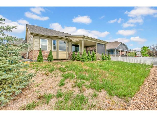 2335 Winding Dr, Longmont, CO 80504